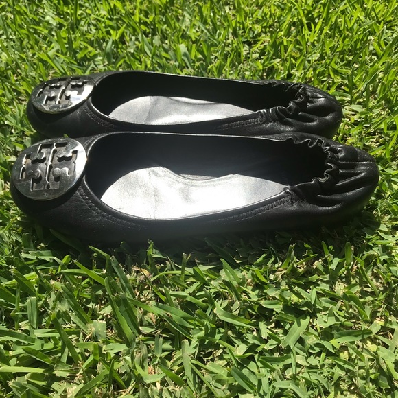 Black Reva Tory Burch Flats. - Picture 2 of 7